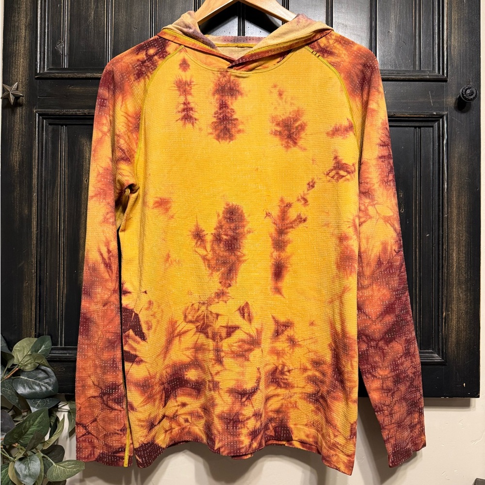 lululemon athletica Tie-Dye Long Sleeve Tee